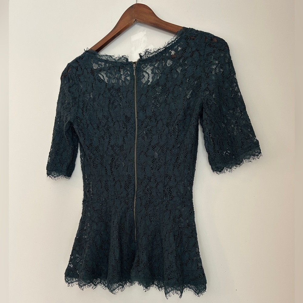 Babaton Forest Green/Blue Lace Peplum Blouse Size 2 - Picture 8 of 8